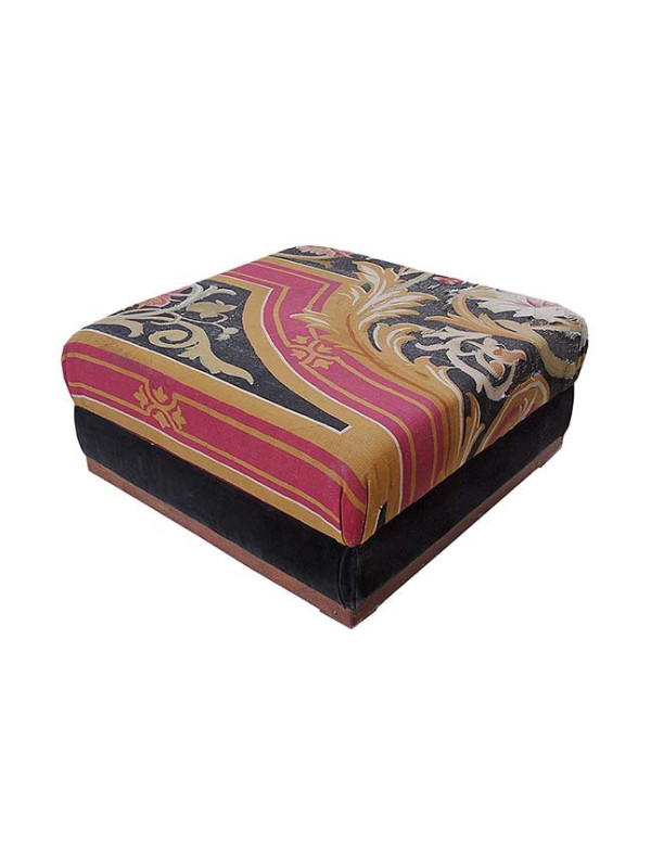 PUFF FORRADO AUBUSSON A - 1,00 X 1,00