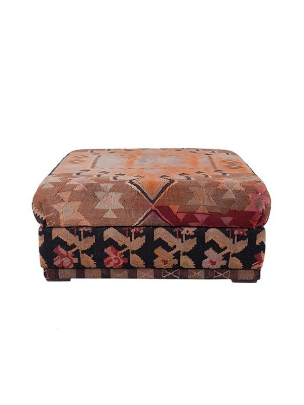 PUFF FORRADO KILIM ANTIGO - 1,00 X 1,00
